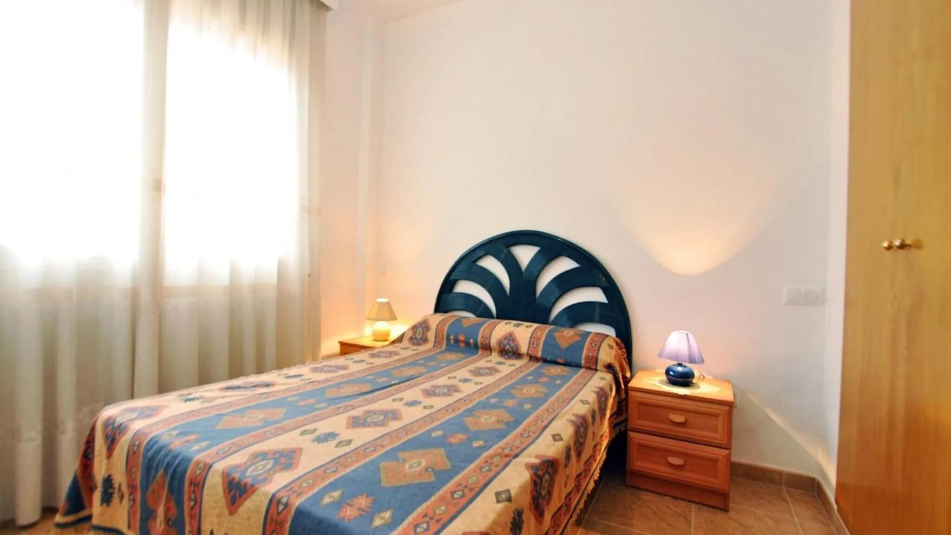 Apartment In Roses, 50 M From Beach  Roses